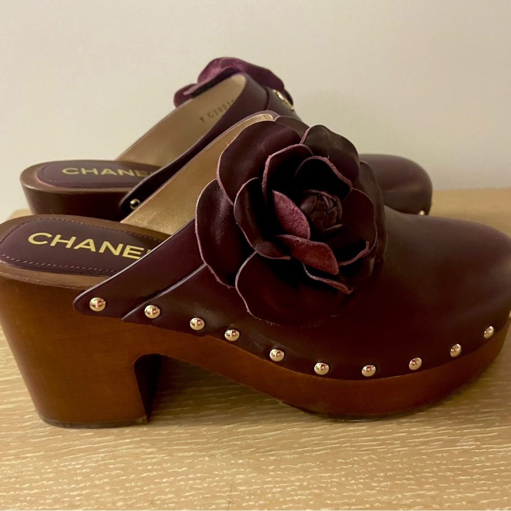 Chanel Calfskin Camélia Clog